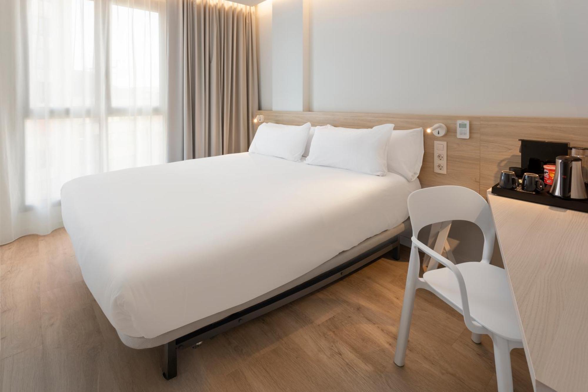 B&B Hotel Alicante Centro Экстерьер фото