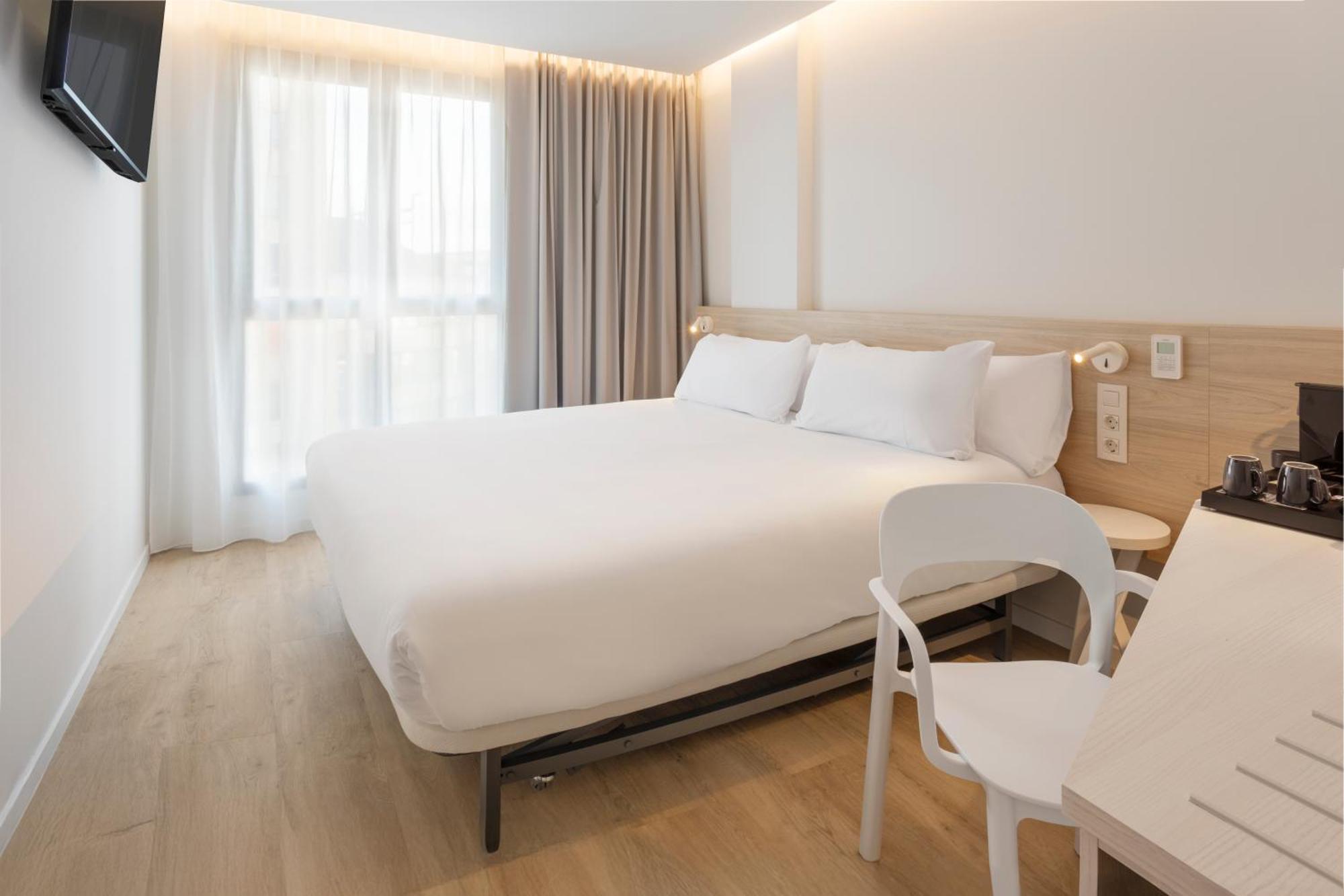 B&B Hotel Alicante Centro Экстерьер фото