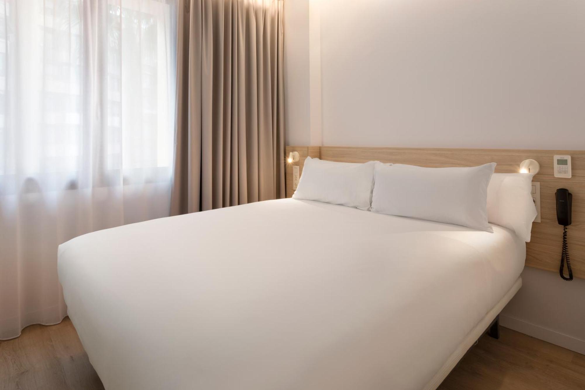 B&B Hotel Alicante Centro Экстерьер фото