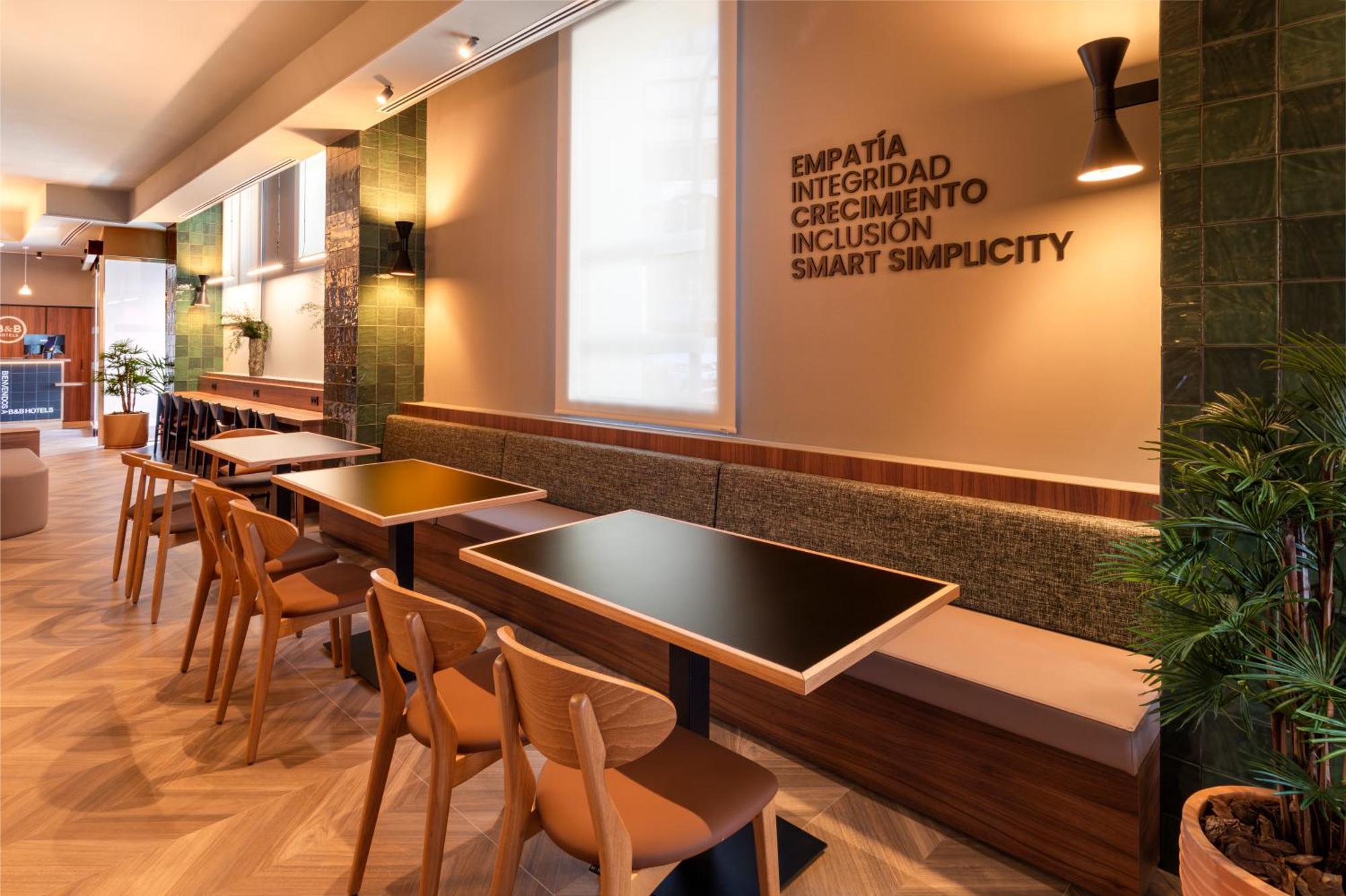 B&B Hotel Alicante Centro Экстерьер фото