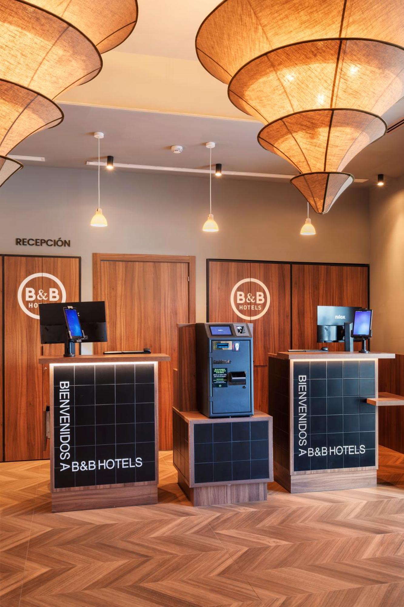 B&B Hotel Alicante Centro Экстерьер фото