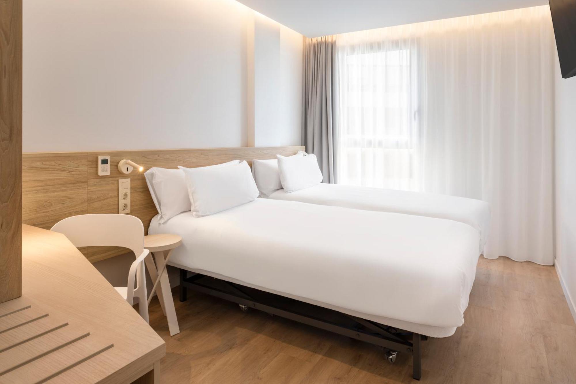 B&B Hotel Alicante Centro Экстерьер фото