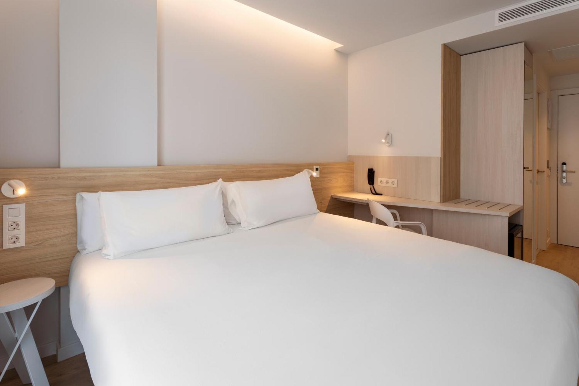 B&B Hotel Alicante Centro Экстерьер фото